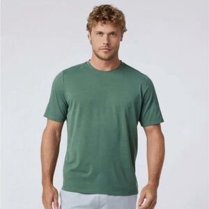 VUORI CURRENT TECH TEE SEA PINE Sz L